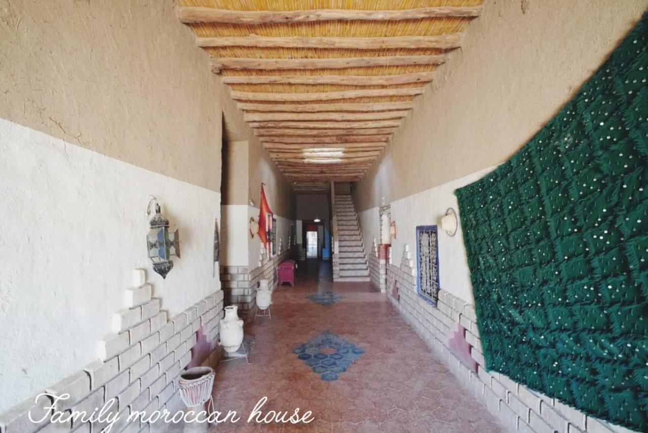 Family Moroccan House Merzouga Exterior photo
