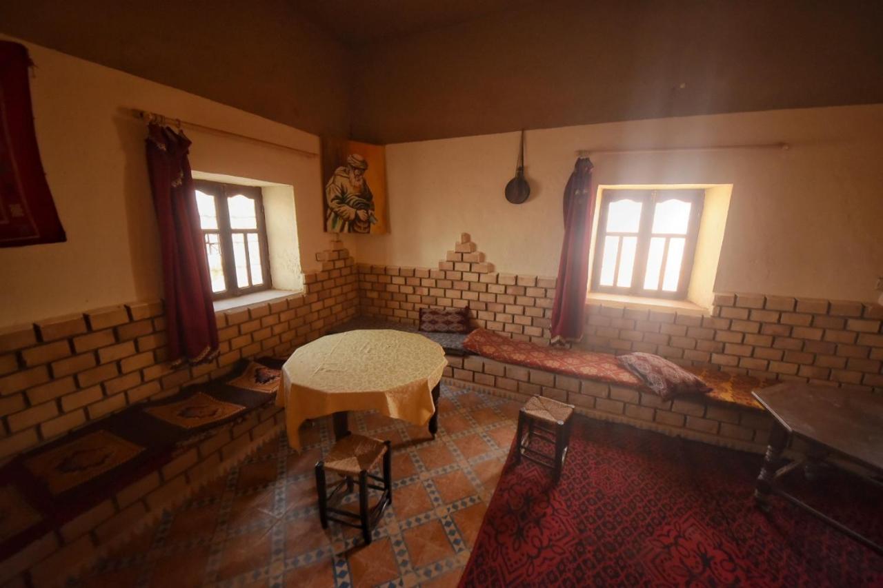 Family Moroccan House Merzouga Exterior photo